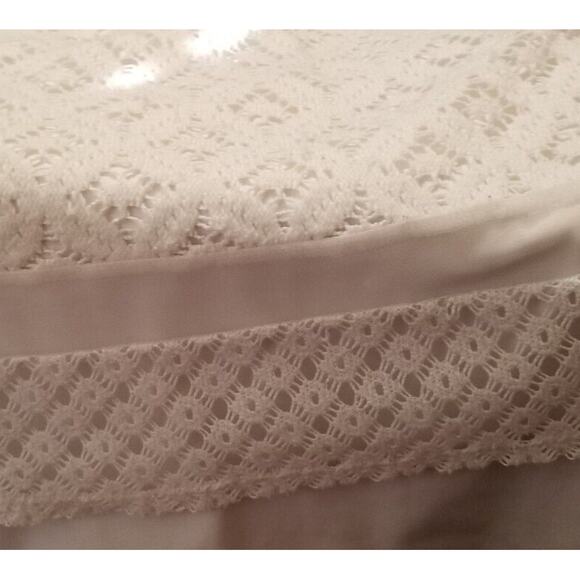 Alfred Dunner Career Casual White/Cream Embroidered Poncho W/Tunic Shell Size 12 - Picture 6 of 11